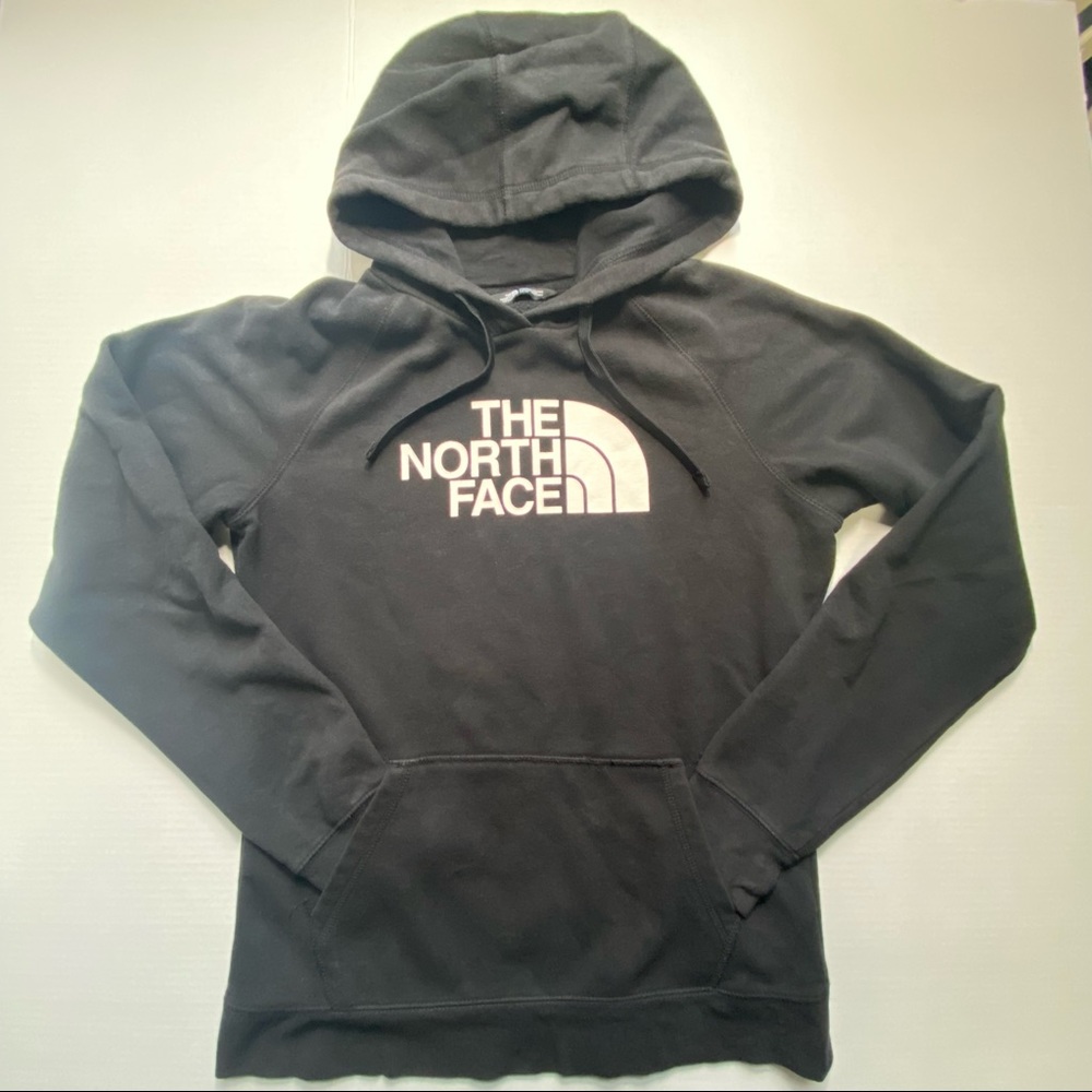The North Face Pull Over Hoodie Sweater Kangaroo Pocket Big Spell Out; Women’s M